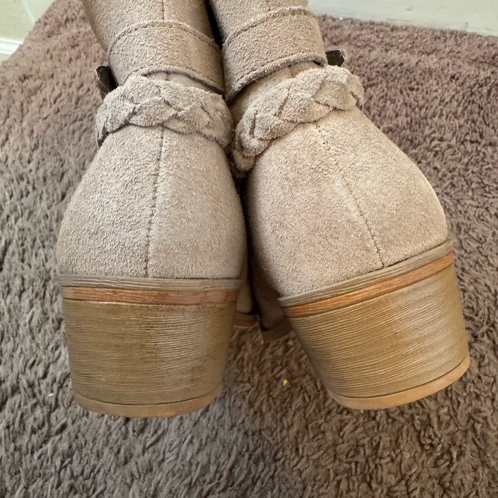 Baretraps Beige Leather Bootie Boots Western Boot Size 6.5 - Picture 5 of 8